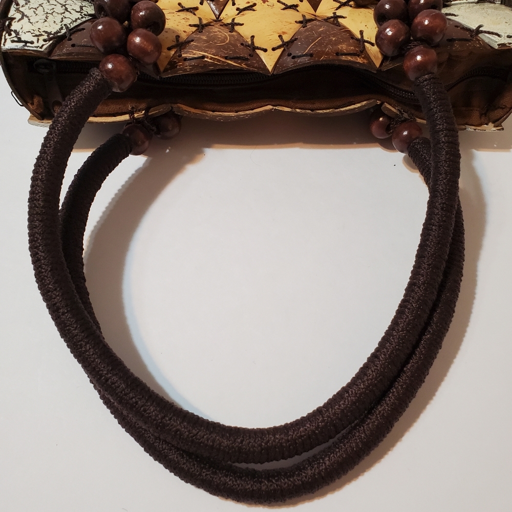 Handcrafted Coconut Shell Handbag - Picture 7 of 14
